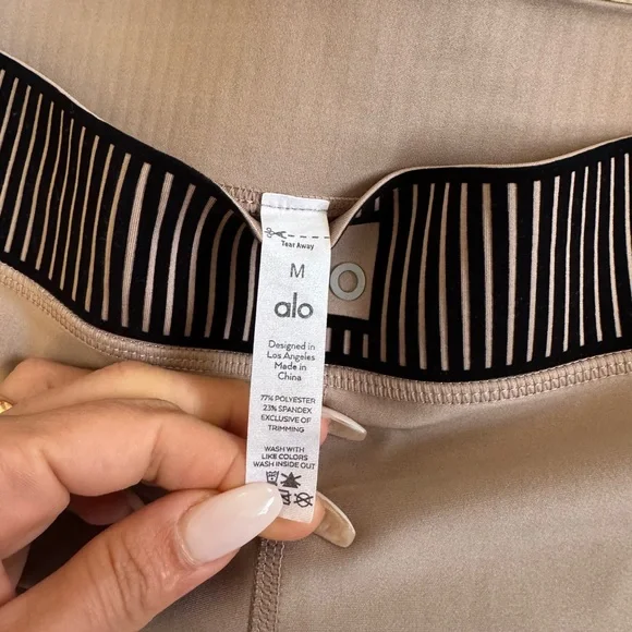 ALO Airlift High-Waist 7/8 Line Up Legging Taupe MEDIUM - Picture 7 of 9